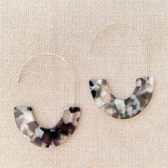 Bohemian Acrylic Colorful Earrings - Picture 4 of 6